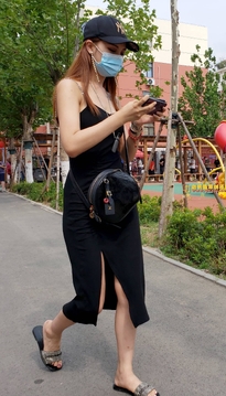 黑色长裙（18P），随拍性感美女[启明星原创-OQ2s3]